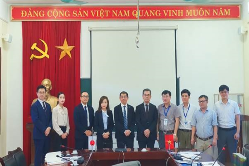 Tập đoàn Advance Holdings tới thăm và làm việc với Trường Đại học Kỹ thuật Công nghiệp