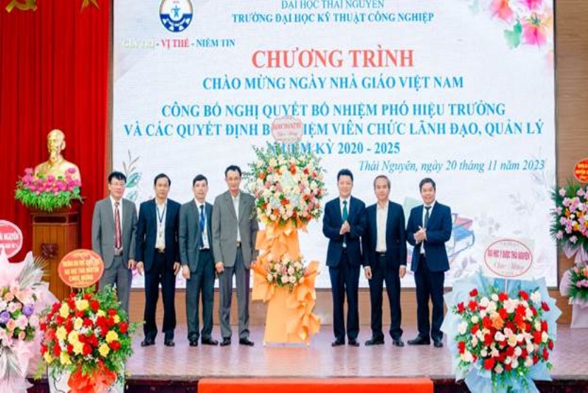  Trường Đại học Kỹ thuật Công nghiệp tổ chức lễ kỷ niệm 41 năm ngày Nhà giáo Việt Nam 20/11