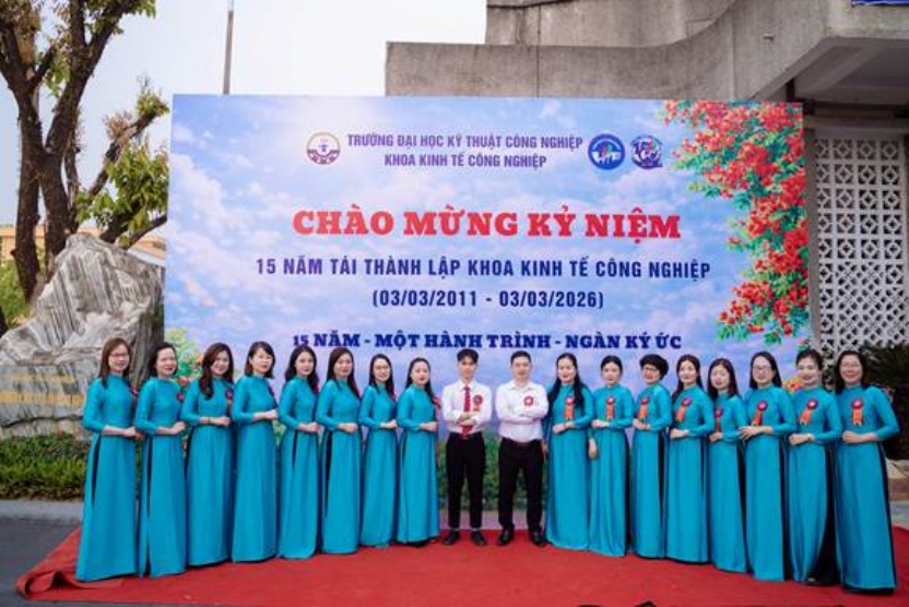 Khoa Kinh tế Công nghiệp: 15 năm – Một hành trình – Ngàn ký ức