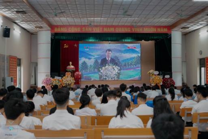 Trường Đại học Kỹ thuật Công nghiệp long trọng tổ chức Lễ Khai giảng năm học 2026 - 2027