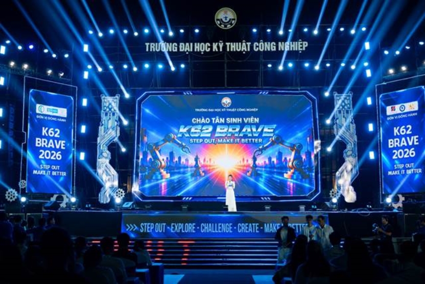 Chào Tân sinh viên K62 – BRAVE: Step Out - Make It Better