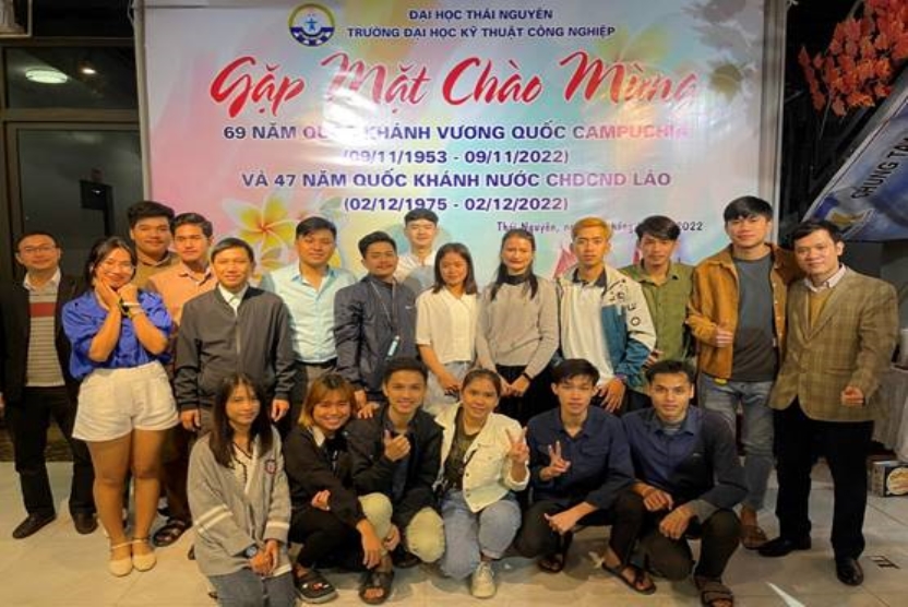 TNUT tổ chức gặp mặt chào mừng 69 năm ngày Quốc khánh Vương quốc Campuchia và 47 năm ngày Quốc khánh nước Cộng hòa Dân chủ nhân dân Lào