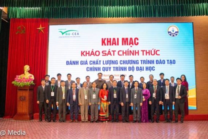 Trường Đại học Kỹ thuật Công nghiệp tổ chức khai mạc chương trình khảo sát chính thức đánh giá chất lượng chương trình đào tạo chính quy